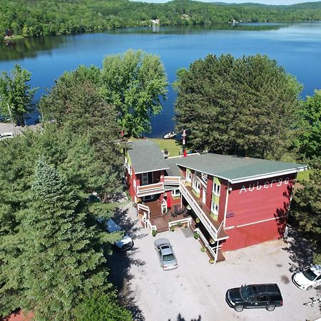 Auberge De Ferme-Neuve Lac-Saint-Paul Екстер'єр фото